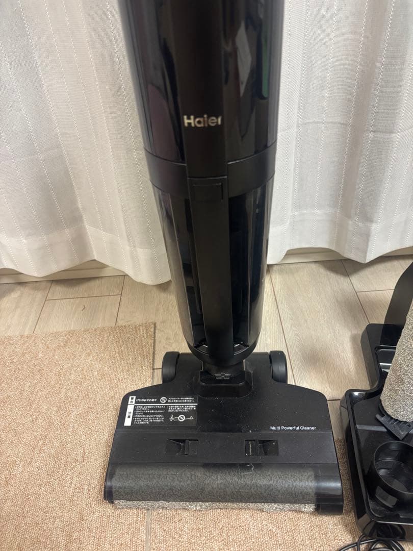 Haier ハイアール　コードレス式床拭き掃除機　JC-M1NJ-W