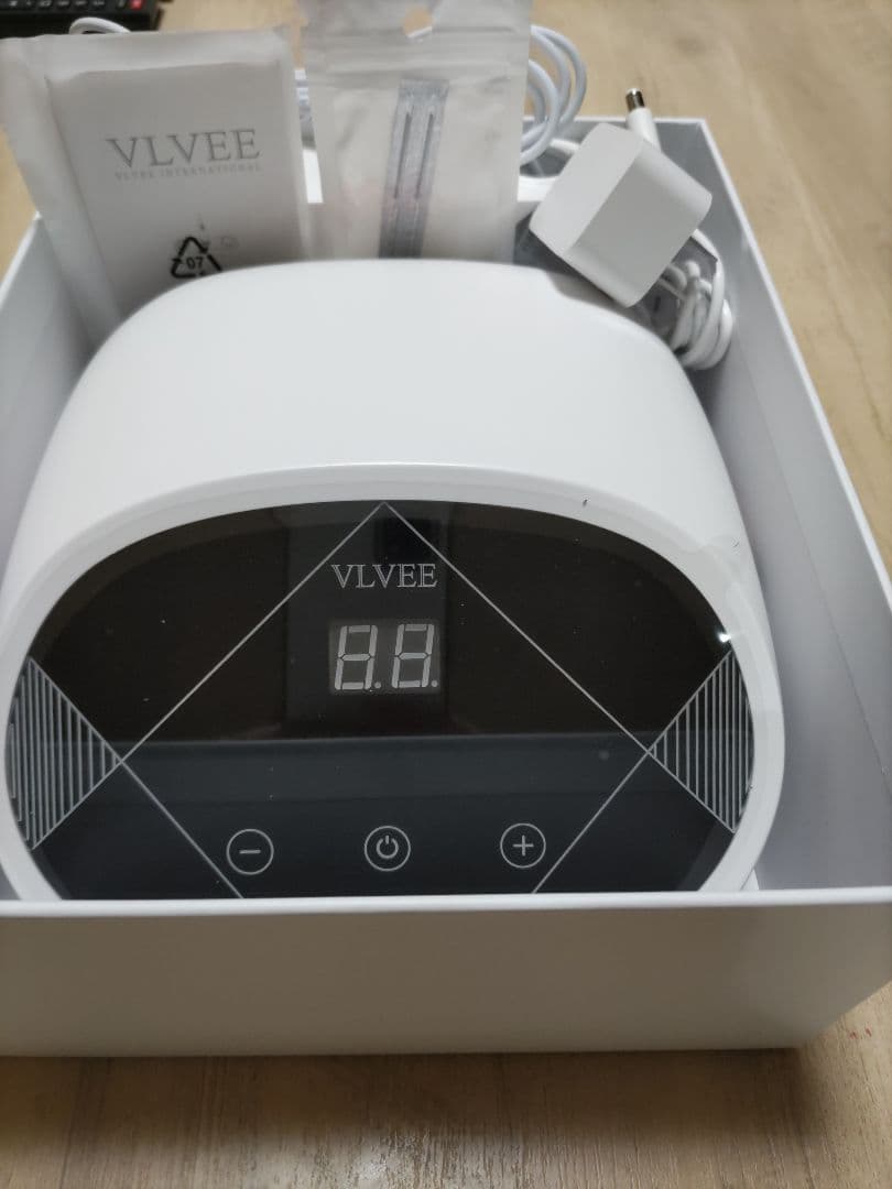 最新シミ取りVLVEE 美顔器