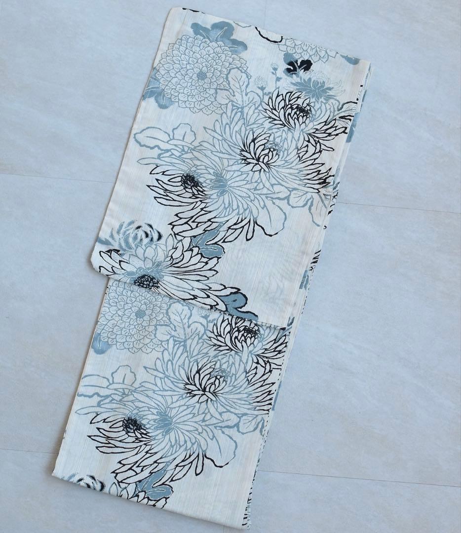 青と白の花柄 浴衣 utatane