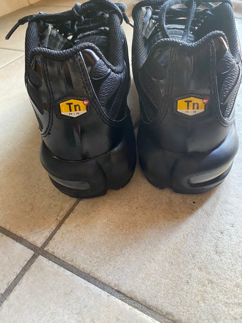 ナイキエアマックスプラス　27.5cm　トリプルブラック　黒　NIKE 状態　良