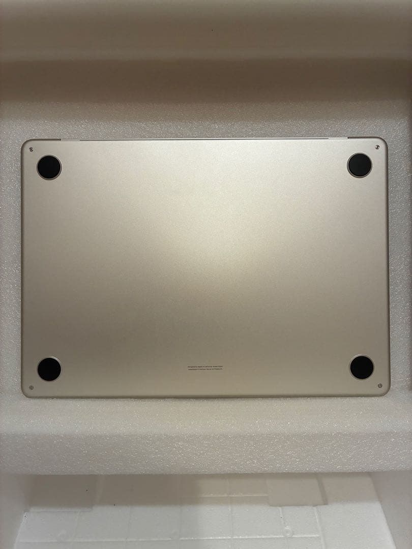 【美品】MacBook Air 2022 M2 16GB/256GB 即発送