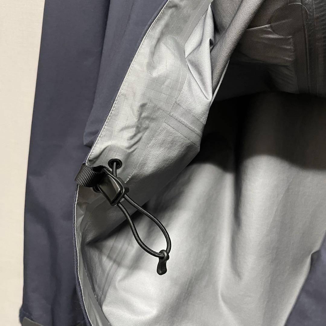 アークテリクス　ベータジャケット　ブラックサファイア　サファイアブラック