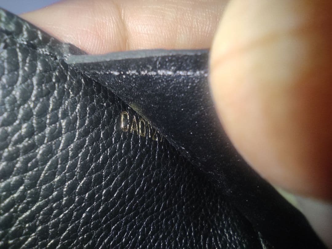 ルイヴィトン　 モノグラム　アンプラント　レザー　カードケース　ブラック　美品