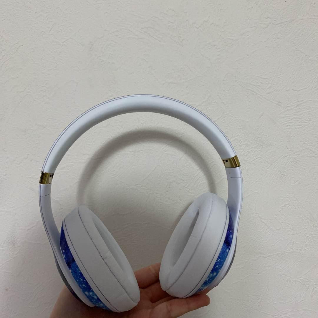 ヘッドホン Beats(White)