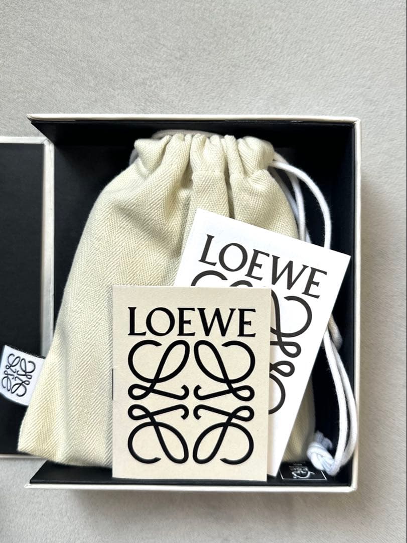 LOEWE ブラウン レザー 名刺入れ　美品