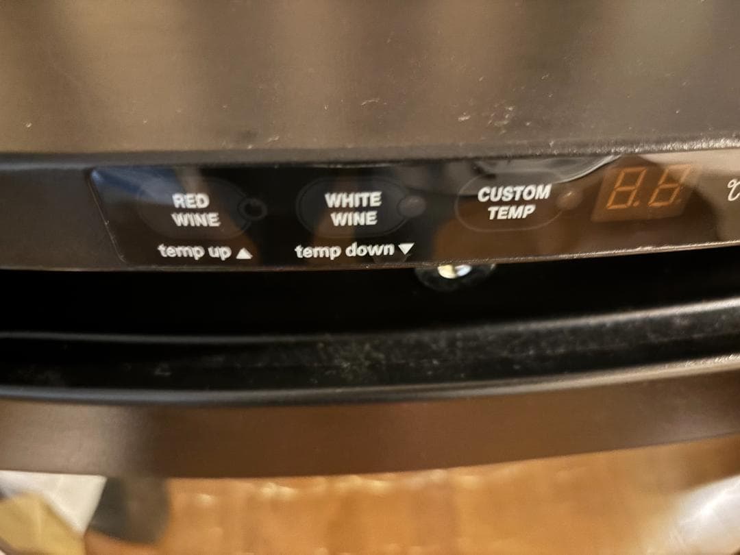 GE（General Electric）　ガラス扉ワインセラー PWJ5FAP