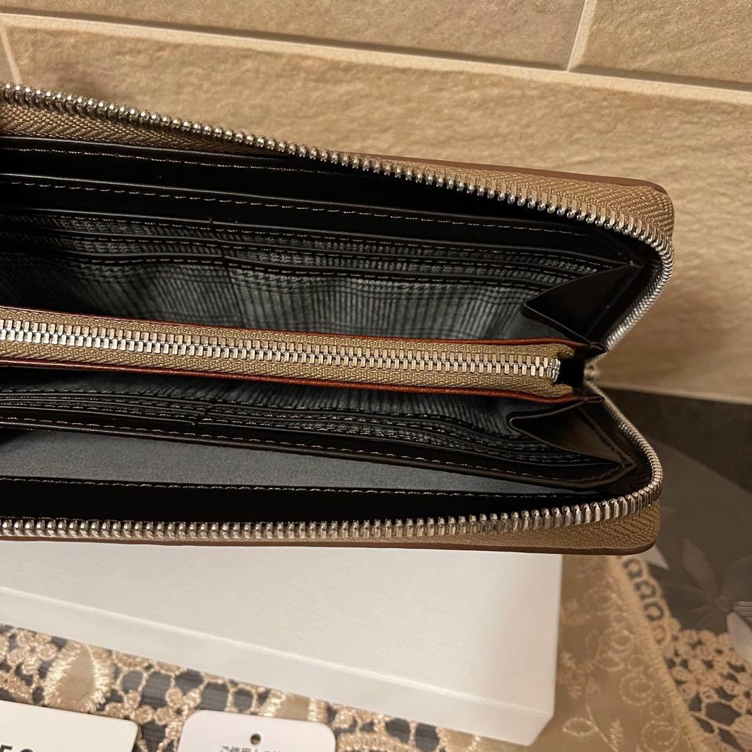 【新品】TAKEO KIKUCHI　ラウンドファスナー長財布　茶　19,800円