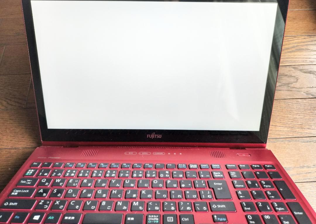 Fujitsu LIFEBOOK AH77/M レッド