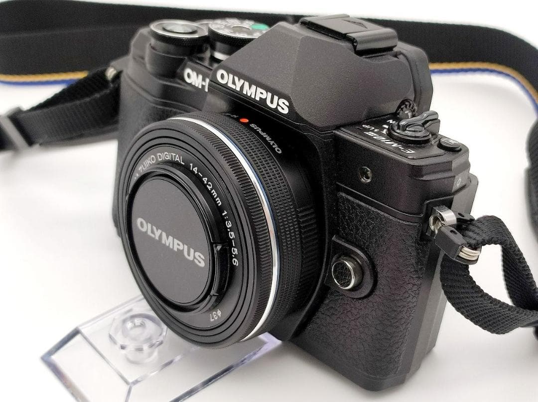 OLYMPUS OM-D E-M10 Mark Ⅲ 14-42/3.5-5.6