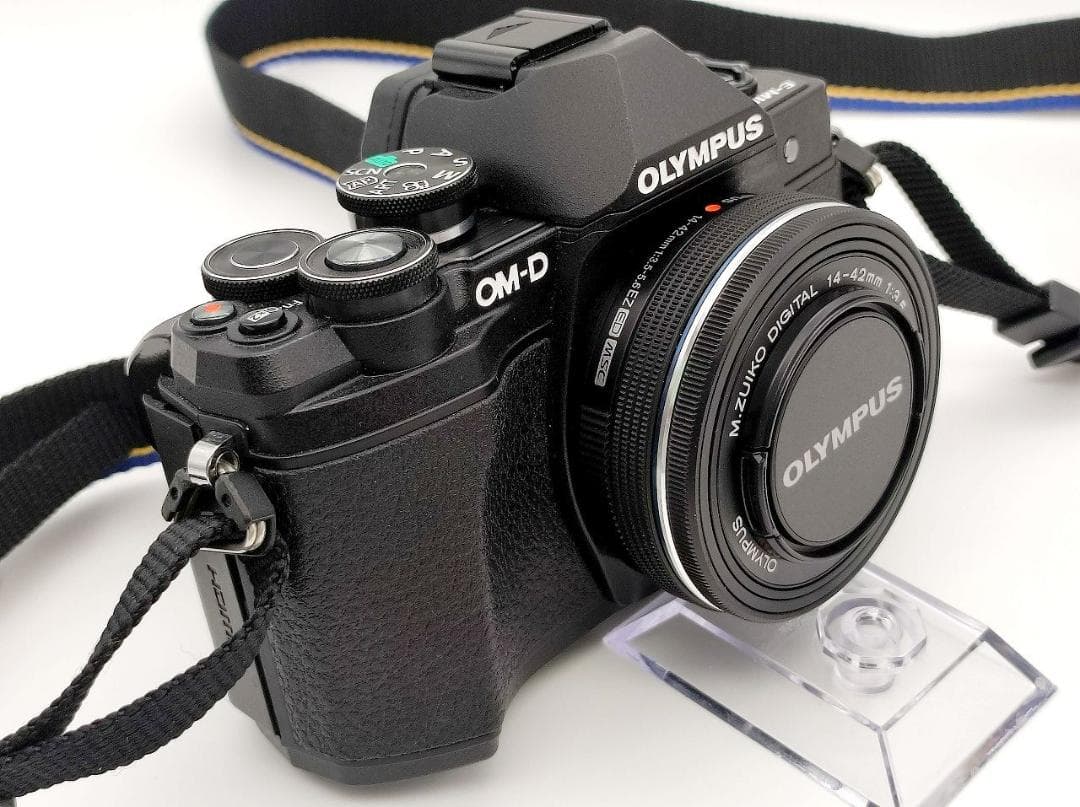 OLYMPUS OM-D E-M10 Mark Ⅲ 14-42/3.5-5.6