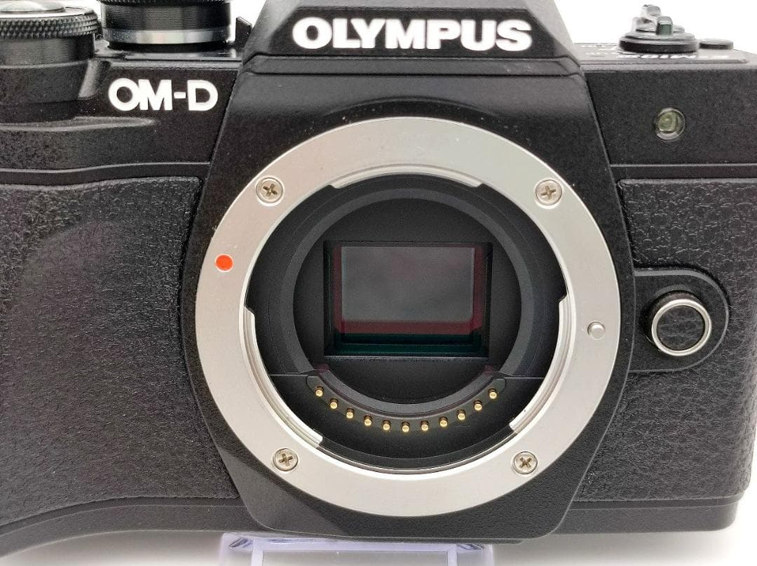 OLYMPUS OM-D E-M10 Mark Ⅲ 14-42/3.5-5.6
