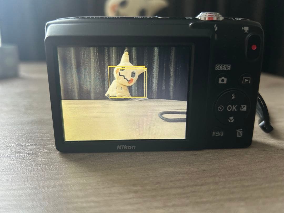 Nikon COOLPIX A100コンパクトデジタルカメラ