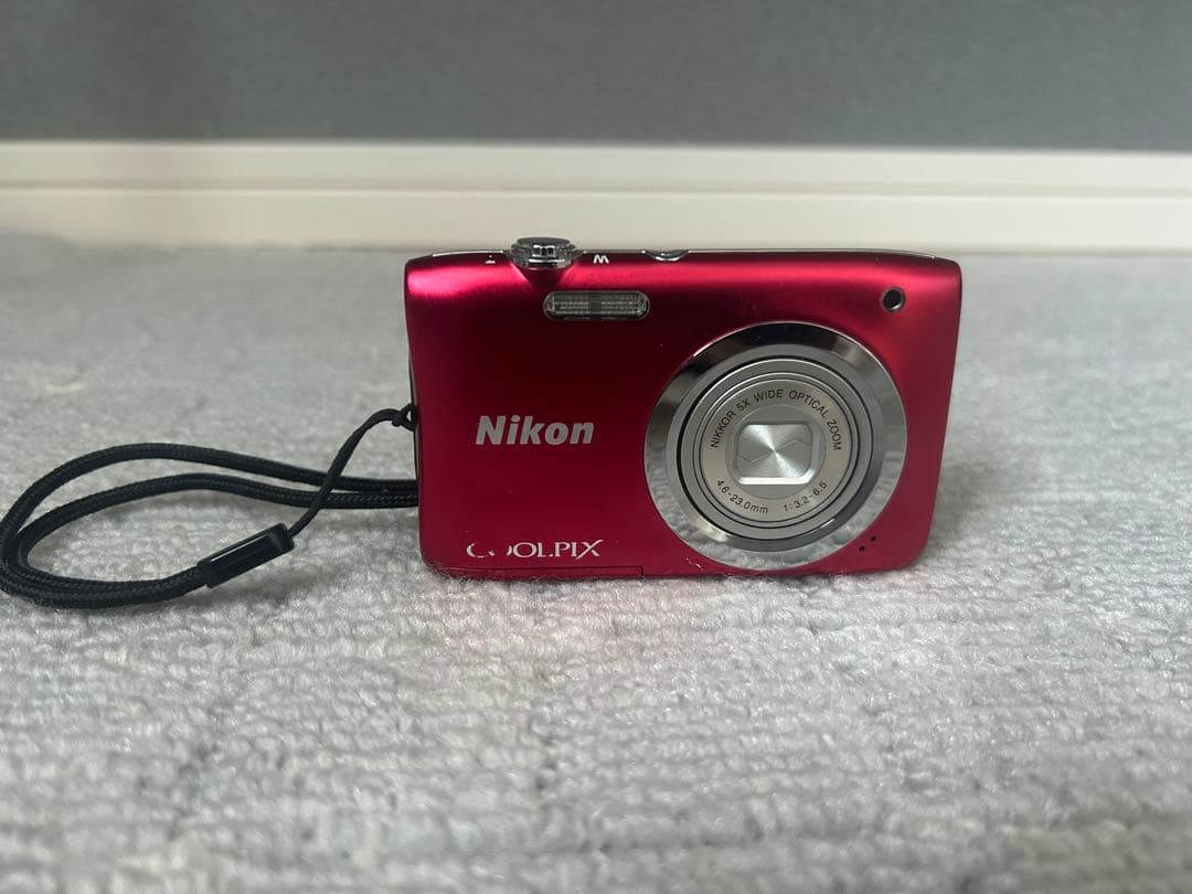Nikon COOLPIX A100コンパクトデジタルカメラ