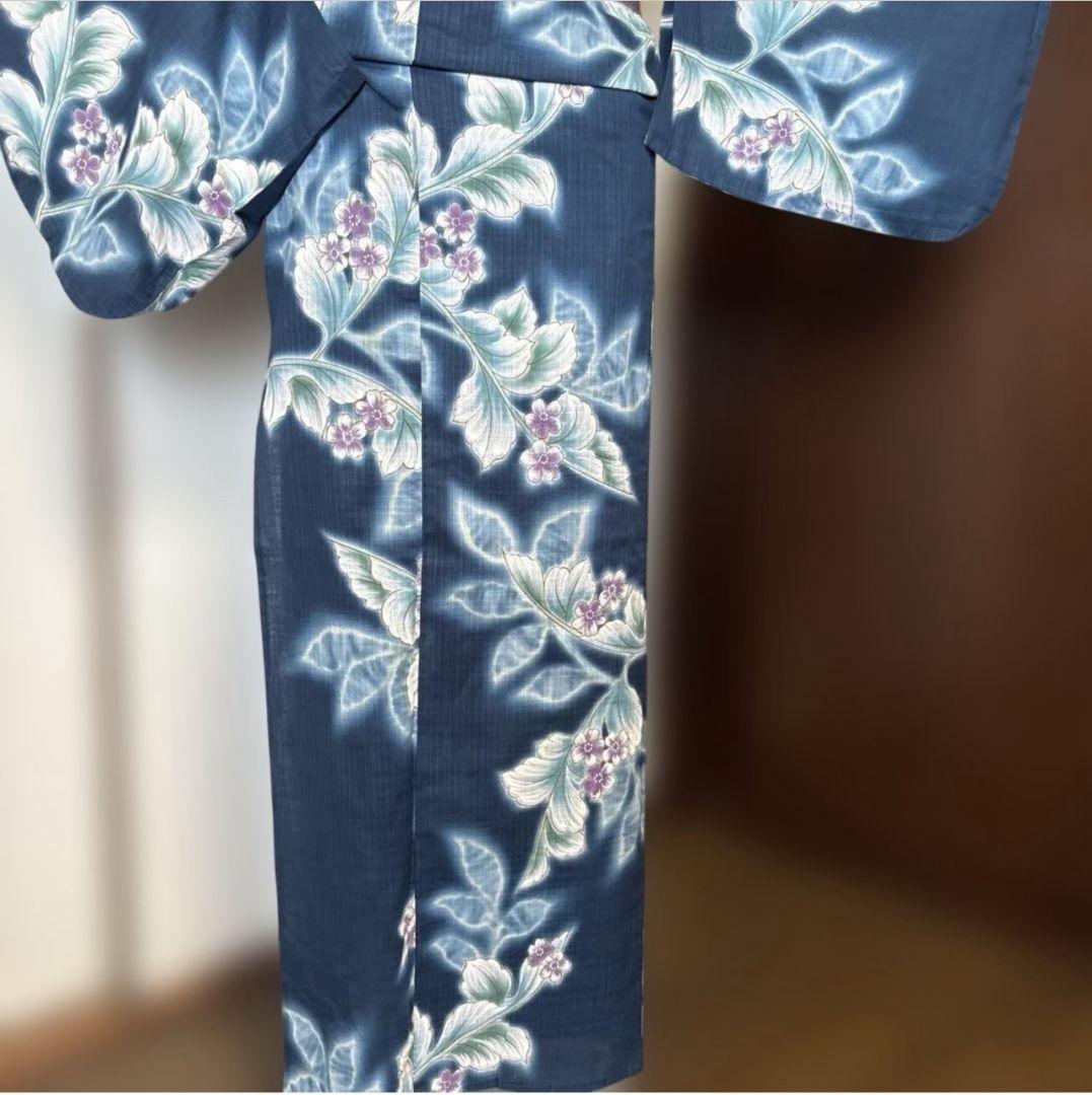 【未使用近い美品】 綿絽浴衣 単品 夏の風情◆上品な紺地×花模様◆希少裄丈長め