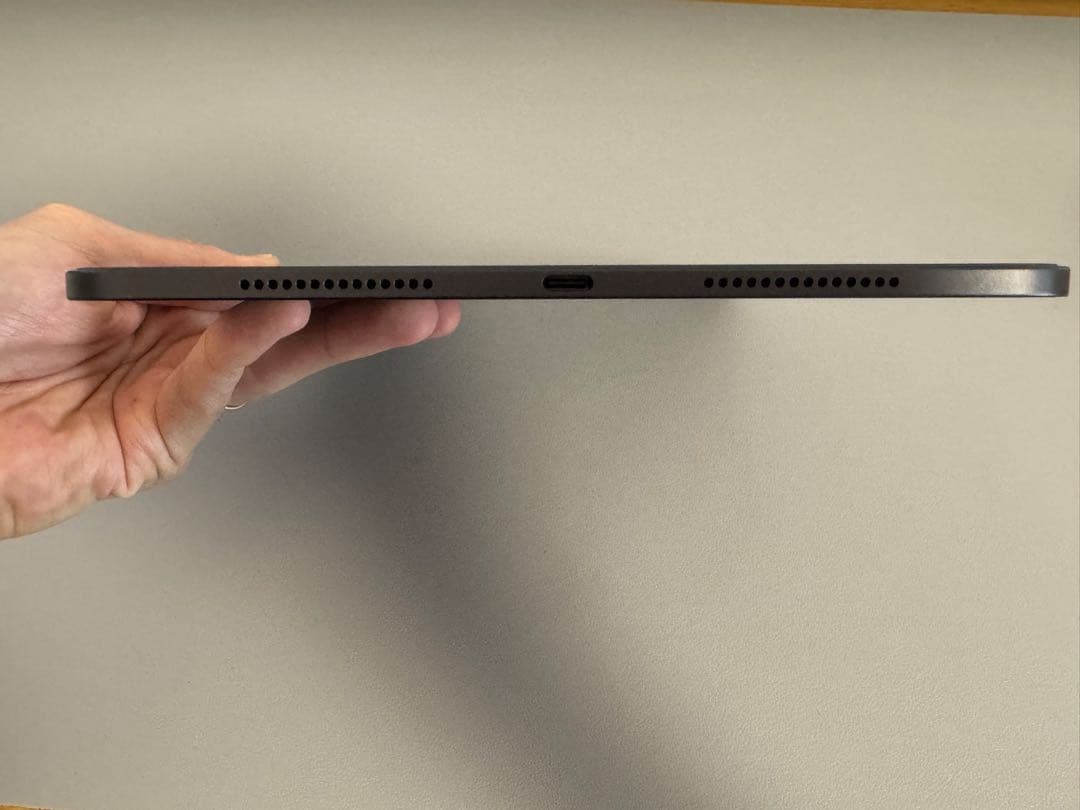 【バッテリー100%】M4 iPad Pro 11インチ＋マグネットスタンド