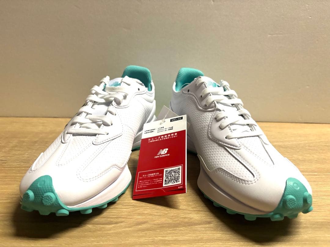 未使用 23cm D ニューバランスゴルフシューズ WGS327AC ホワイト