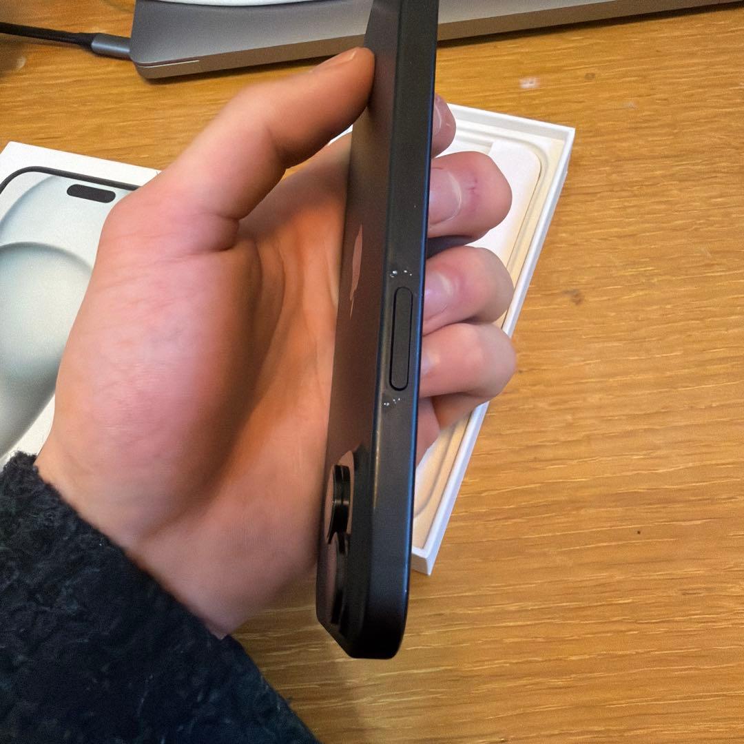 携帯電話本体 iphone 15 plus 128gb black