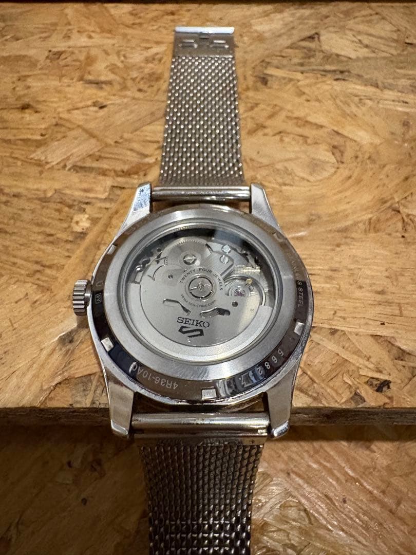 SEIKO 自動巻き ブラックダイアル 時計