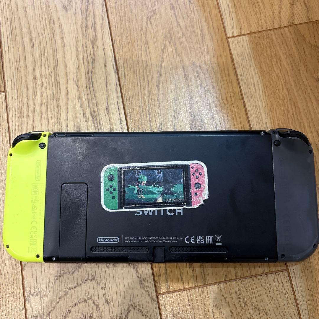 Nintendo Switch 黒/黄 本体 ACアダプター付き　ジャンク品