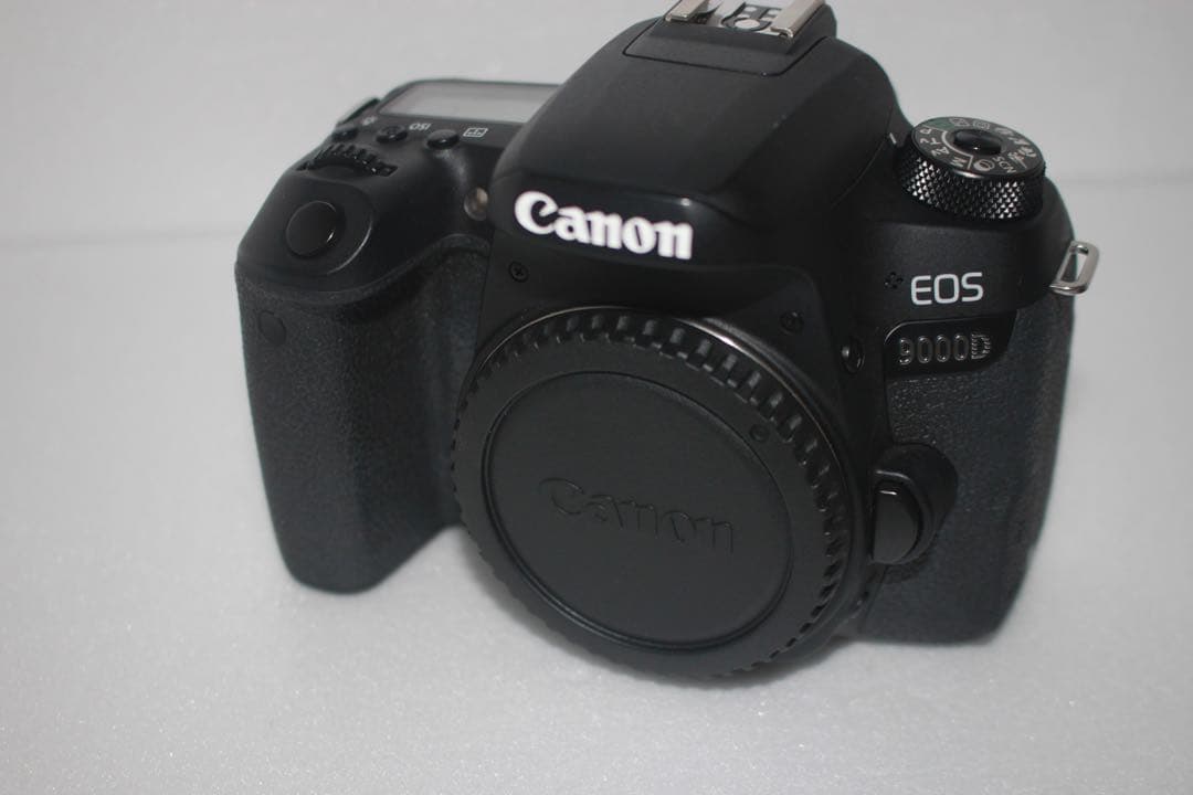 ☆Wi-Fi対応☆キャノン　Canon EOS 9000D トリプルレンズセット