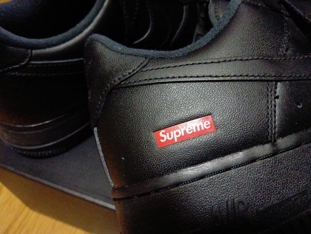 SUPREME シュプリーム NIKE AIR FORCE 1 エアフォースワン