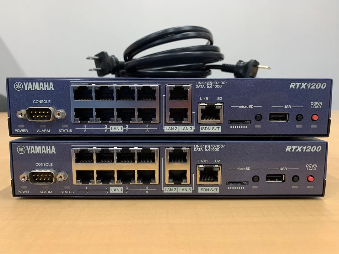 VPNルータ YAMAHA RTX1200