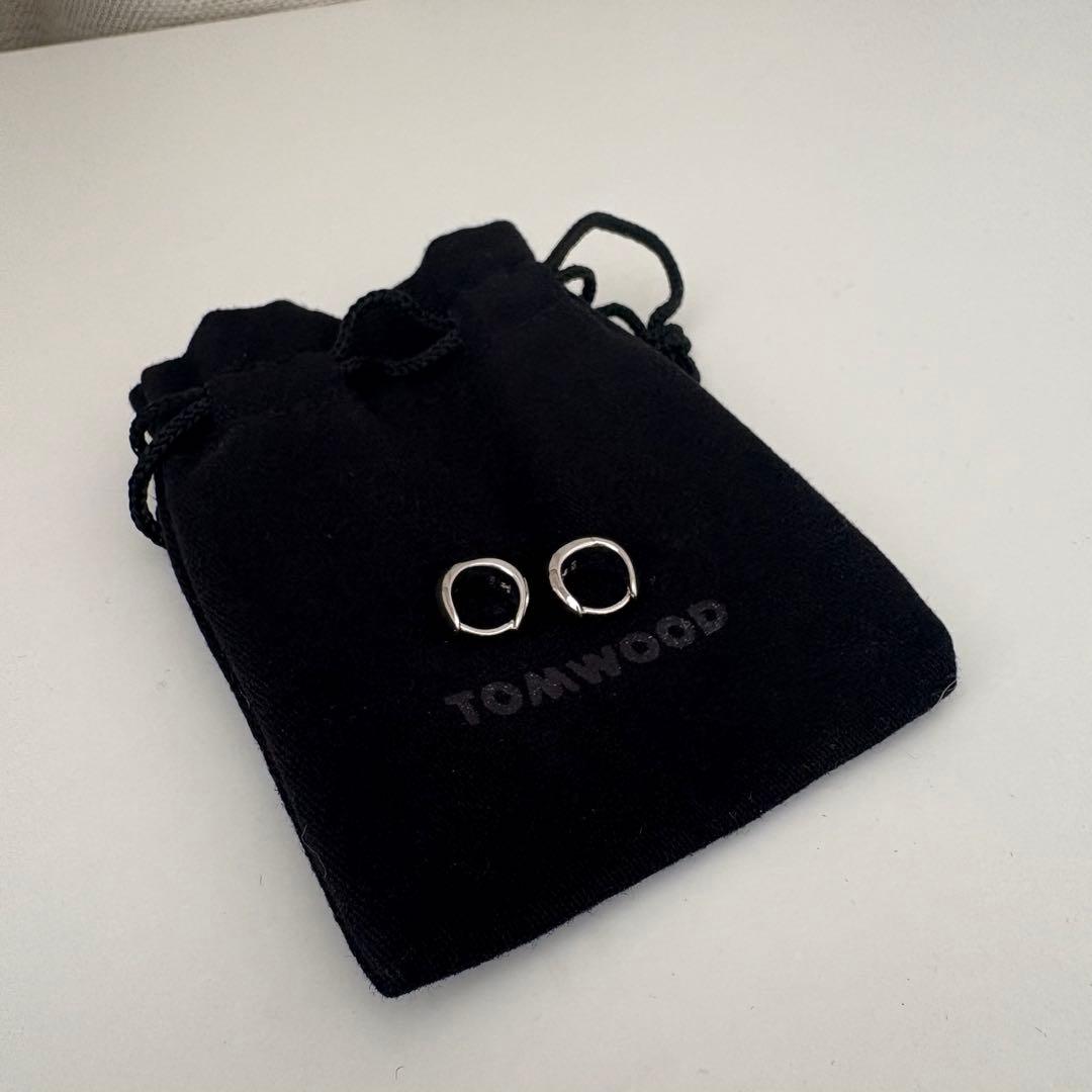 TOMWOOD Ice Huggies シルバー ピアス