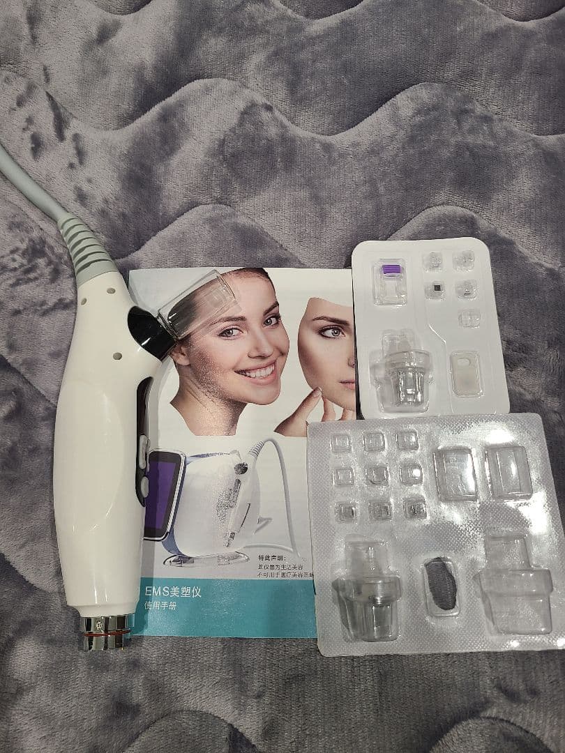 美容機器　水光ジェット