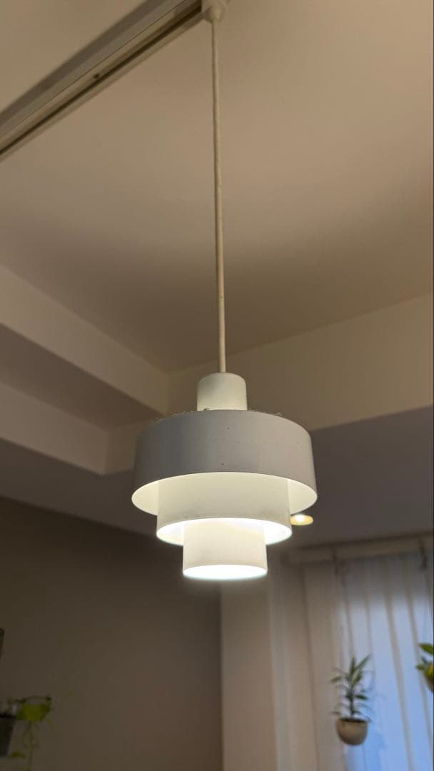 ヤマギワ　ペンダントライト 3つセット