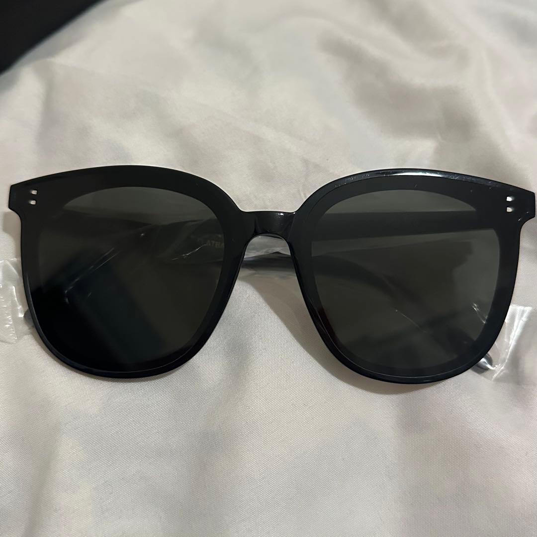 小物 GENTLE MONSTER My Ma 01