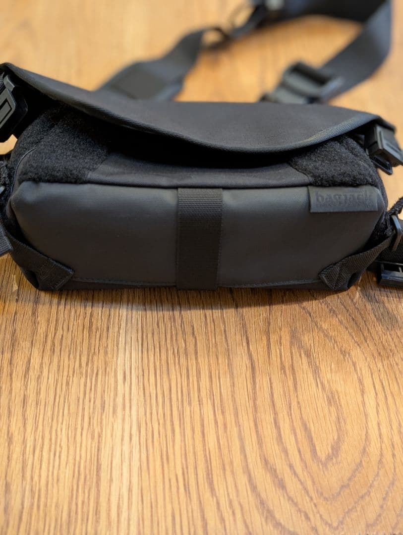 バッグジャック　メッセンジャーバック　スプートニクM