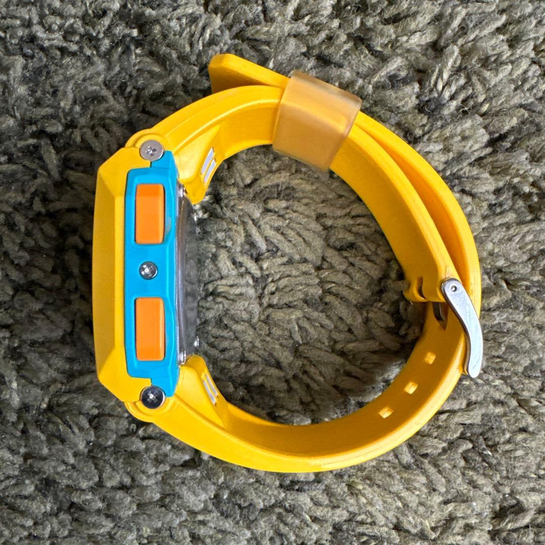 G-SHOCK G-8100C イエロー