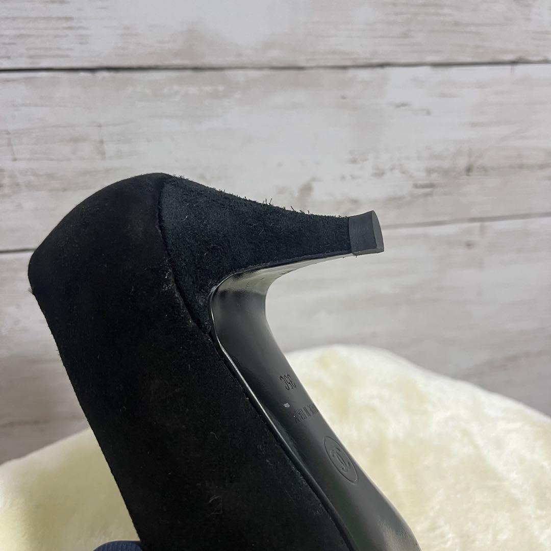 美品！CHANEL シャネル ラウンドトゥパンプス　22.5 黒×シルバー