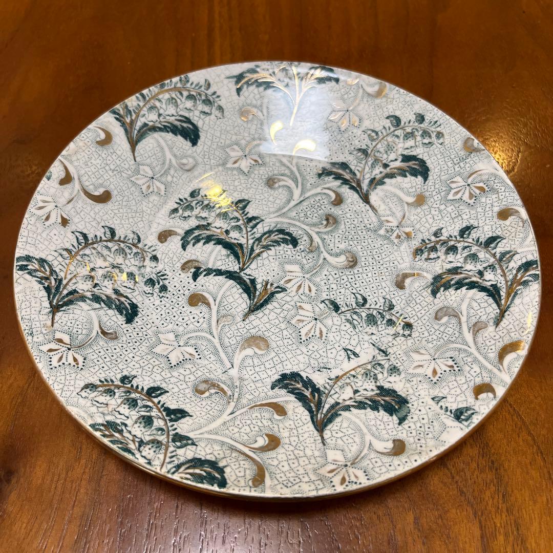 フランスアンティーク クレイユモントローmugetプレート