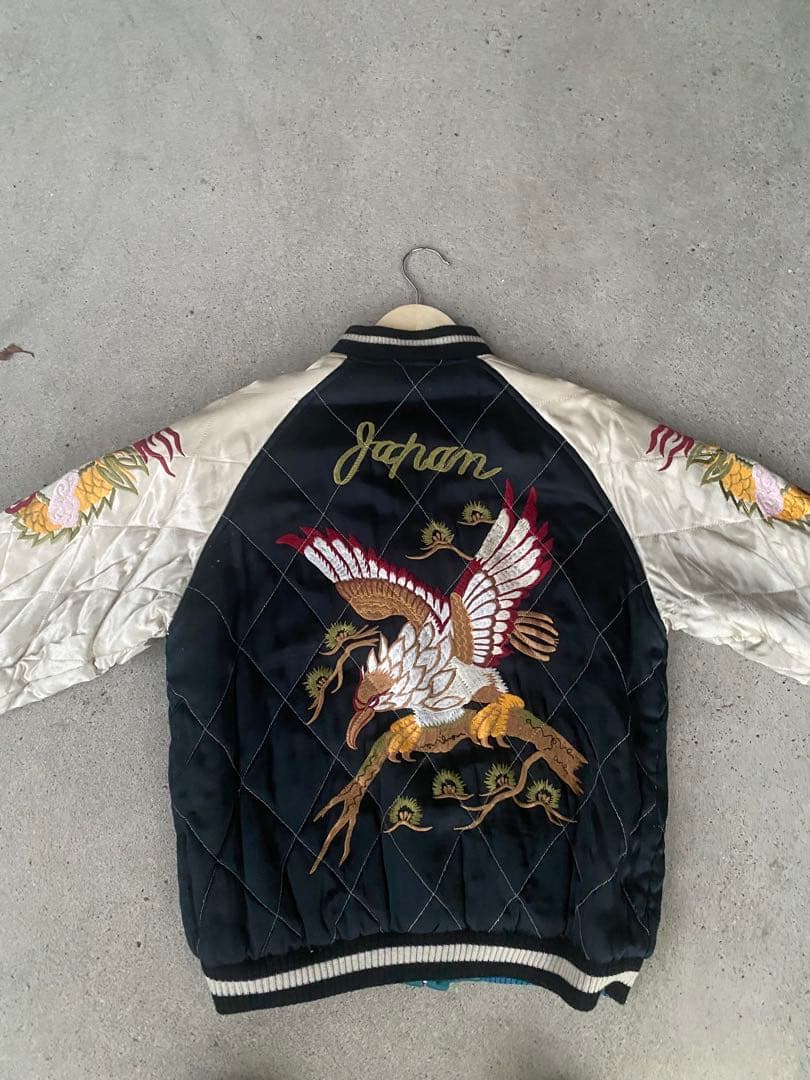 リバーシブル　スカジャン