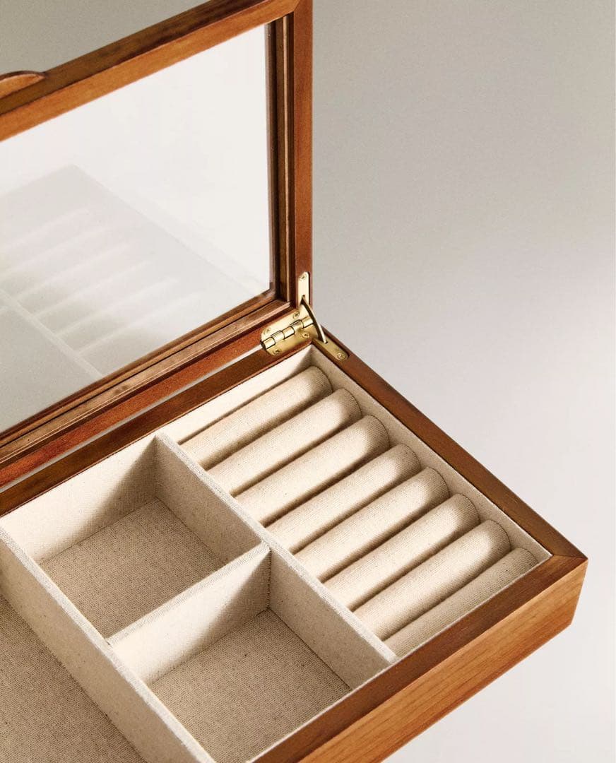 新品　ZARA  ウッド ジュエリーボックス