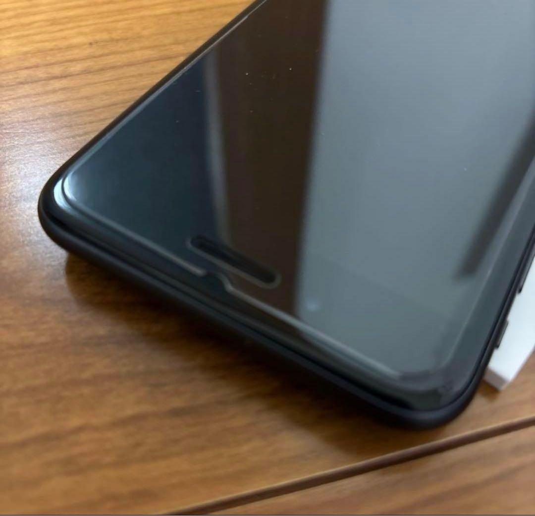 【美品】Apple iPhone 8 スペースグレー SIMフリー　本体箱付き