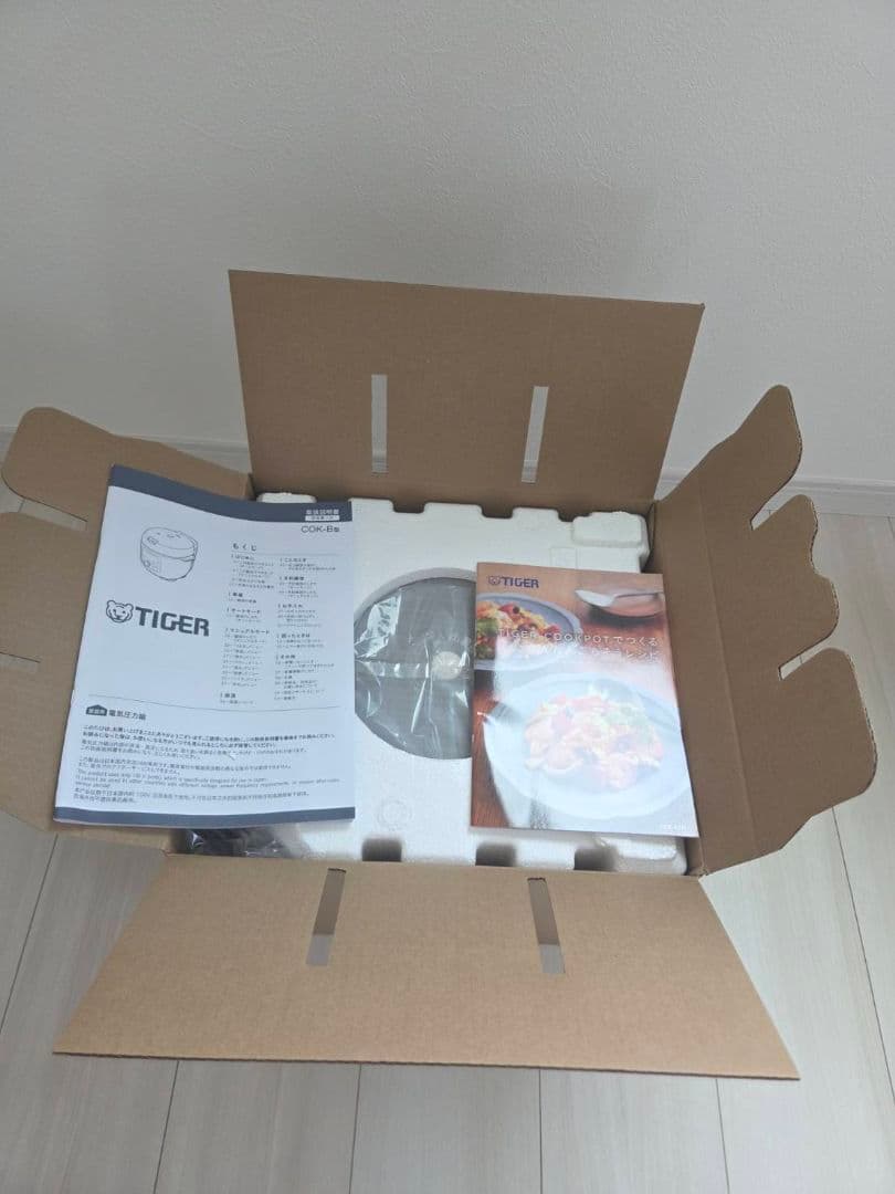 TIGER 電気圧力鍋 COK-B220 KM 2.2L