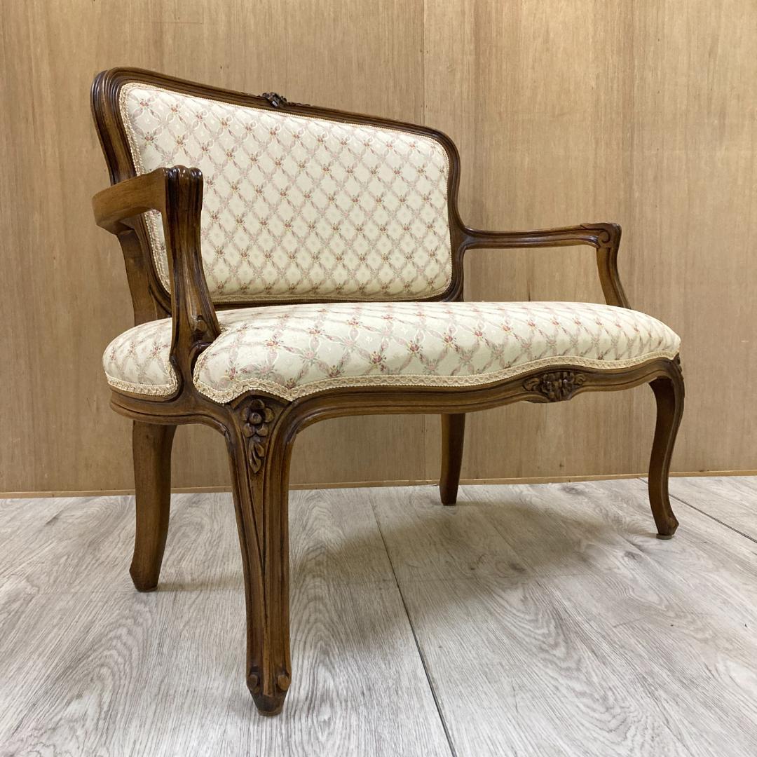 ヨーロピアンクラシックスタイル　アンティーク調　アームチェア　ベンチ　ソファ