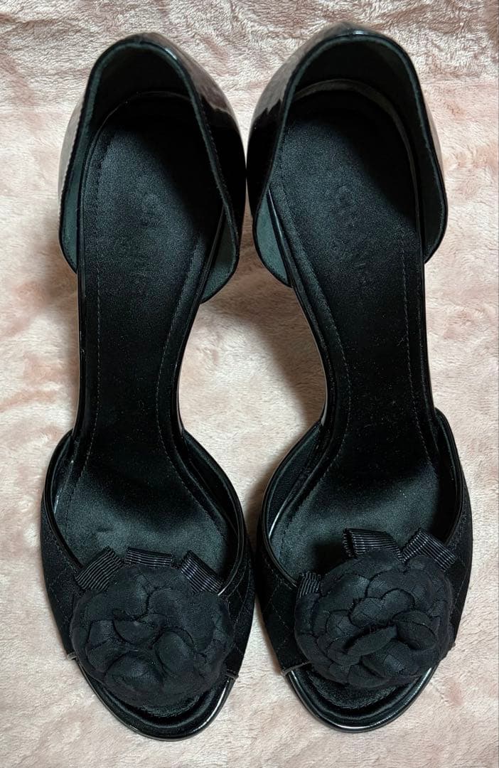 CHANEL カメリア　ヒールパンプス