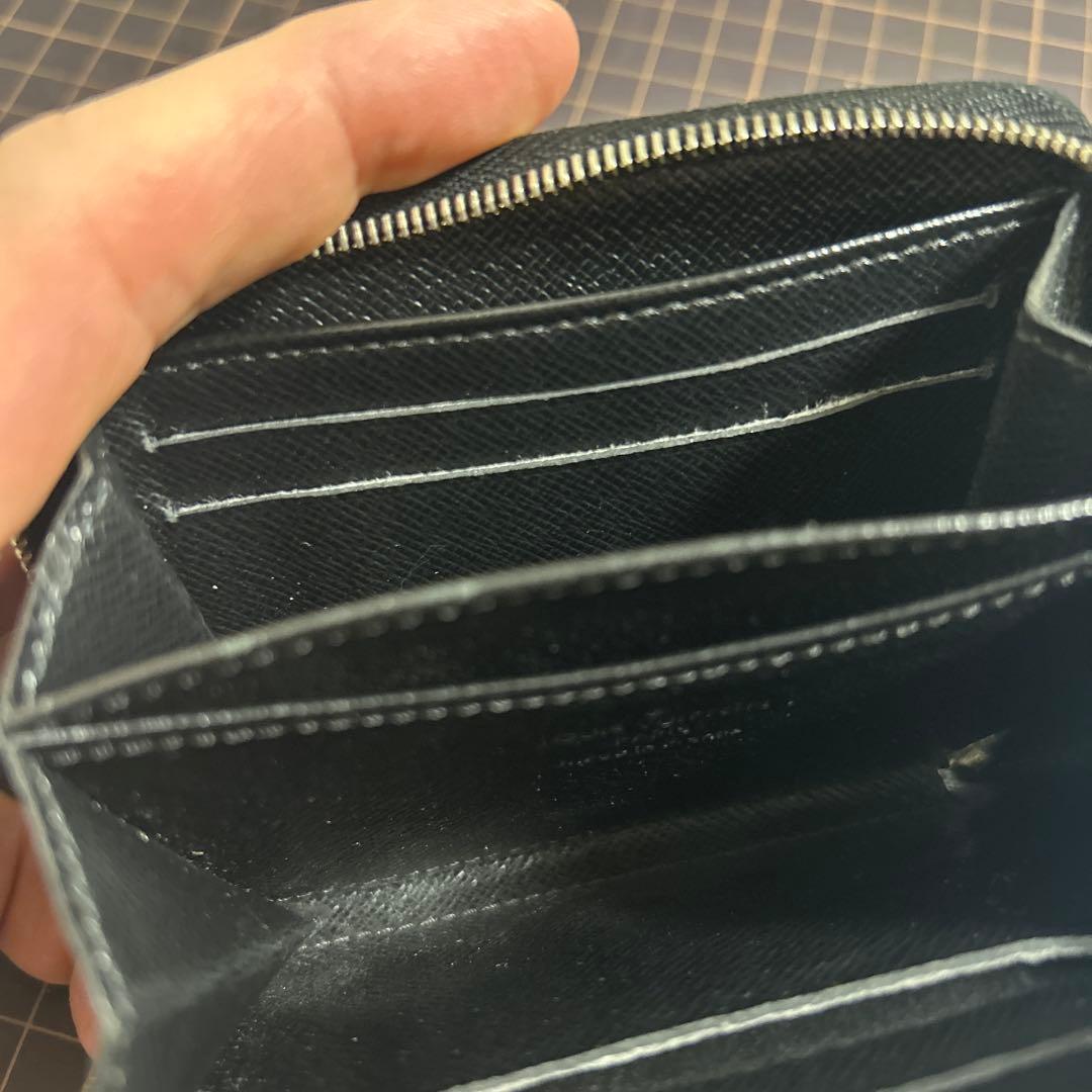 ごんぞう　ルイヴィトン　ジッピーパース エピ 中古品　正規店購入