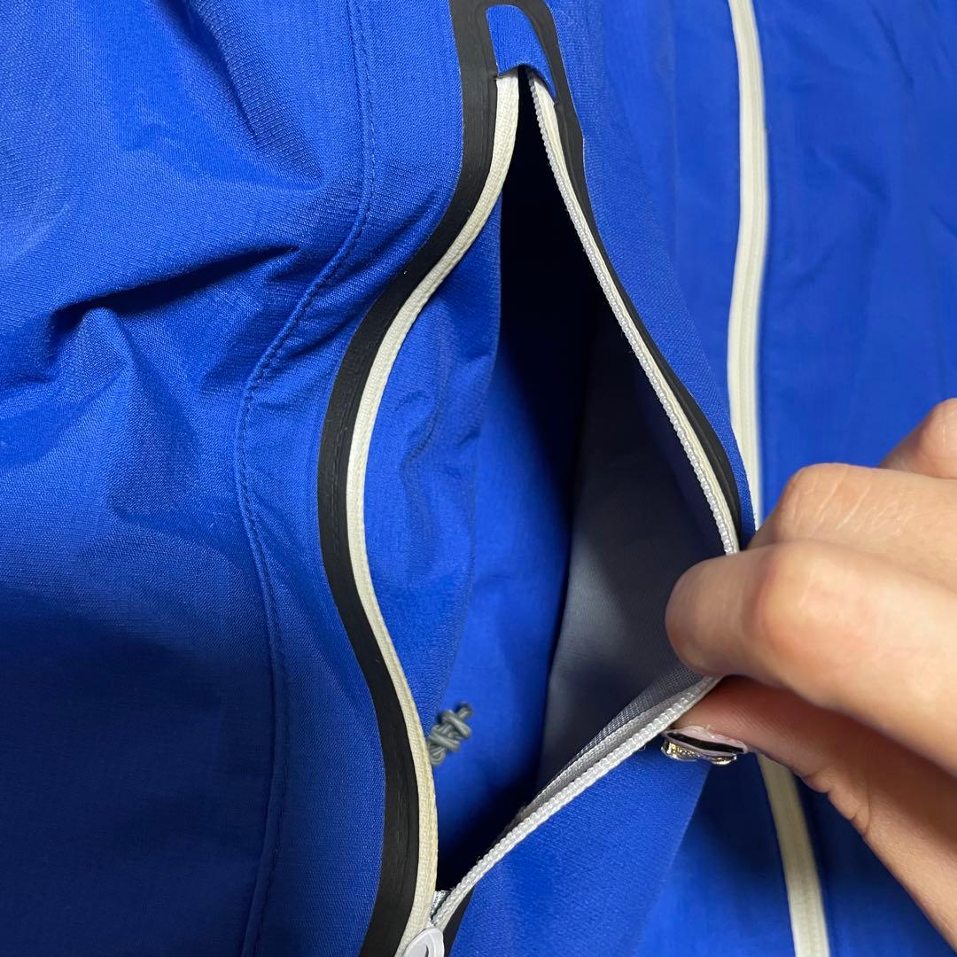 ちょび　mont-bell モンベル ストームジャケット　1102426