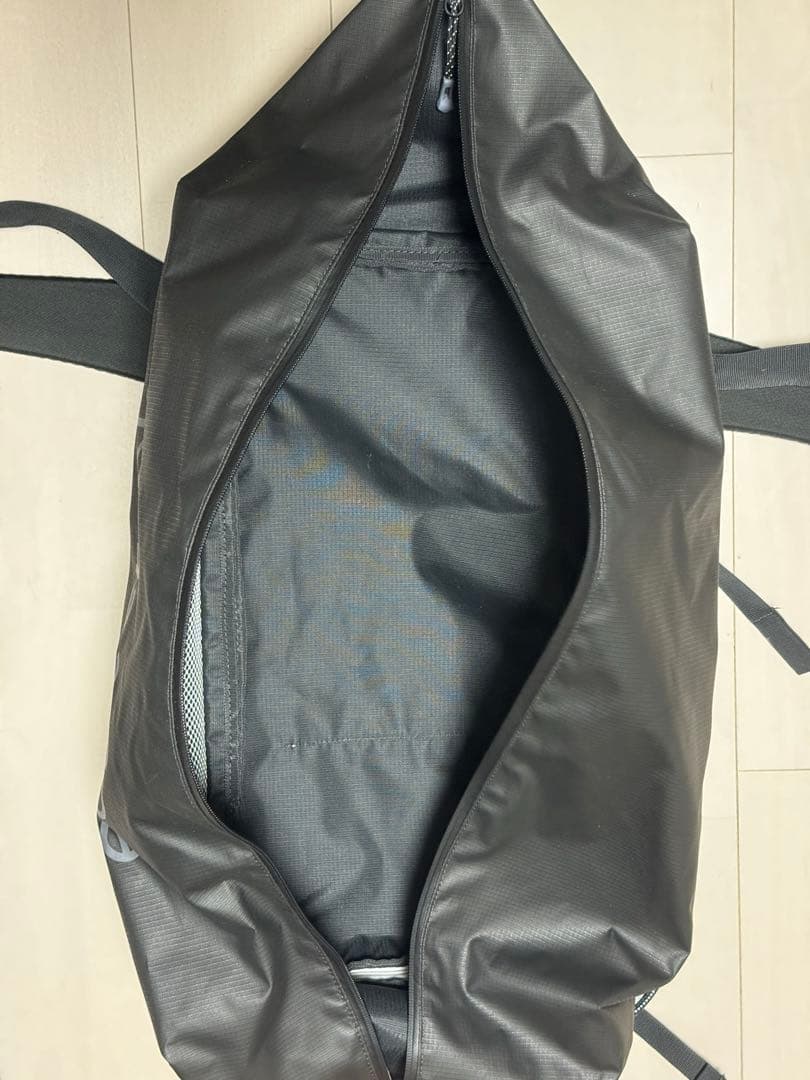 イーグルクリーク ツアートラベルパック 40L ブラック　EagleCreek