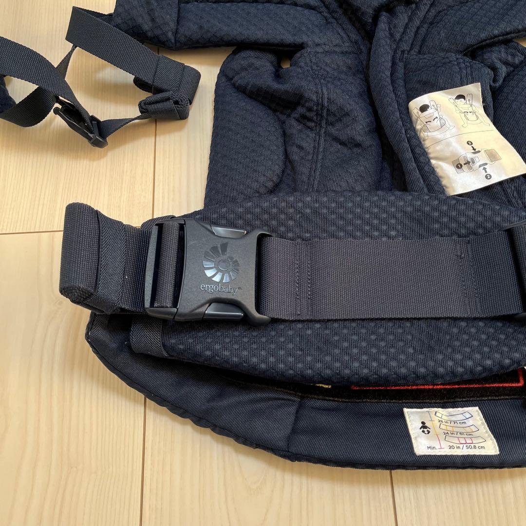 【値下げ】ergobaby OMNI Breeze 抱っこ紐 ネイビー