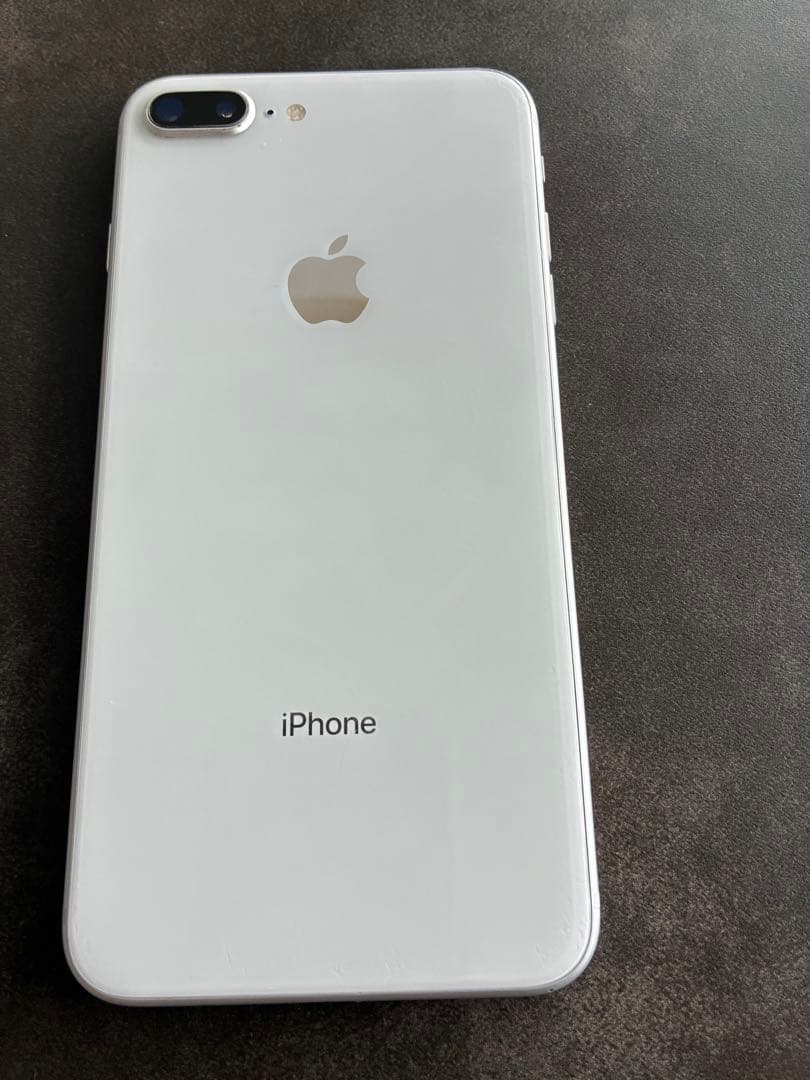 スマートフォン本体 Apple iPhone 8 Plus 64GB