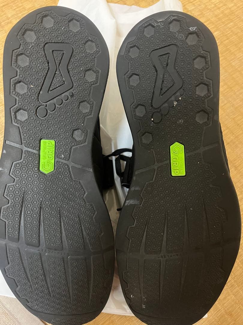 INOV トレーニングシューズ グラフェン 黒 27cm