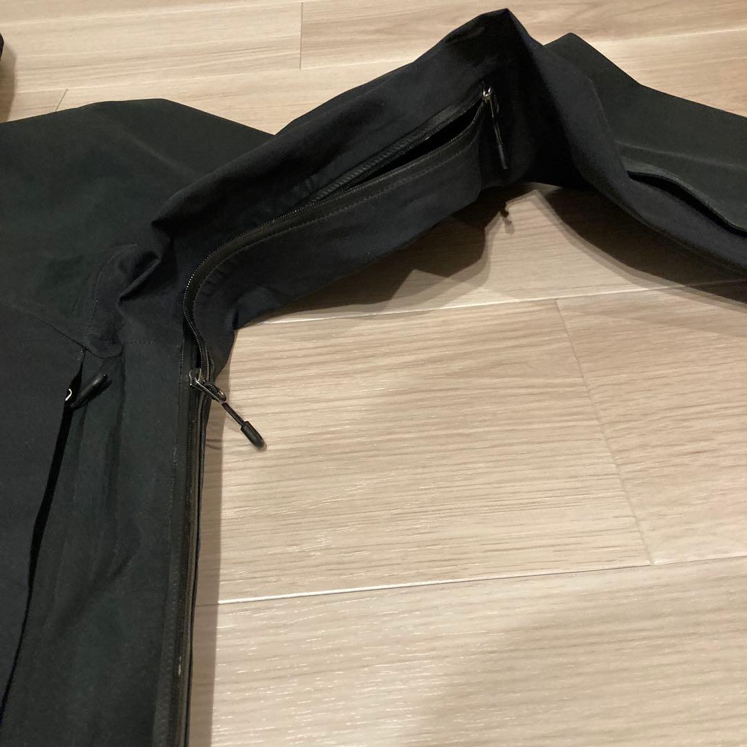 GOLDWIN GORE-TEX 3L Jacket（メンズSサイズ黒）