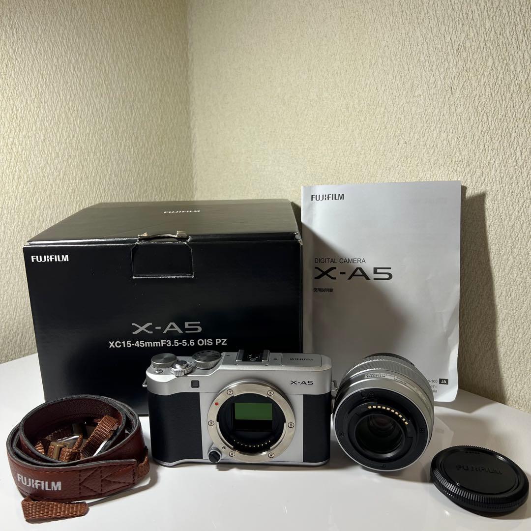 FUJIFILM X-A5 ミラーレス一眼カメラ 動作確認済