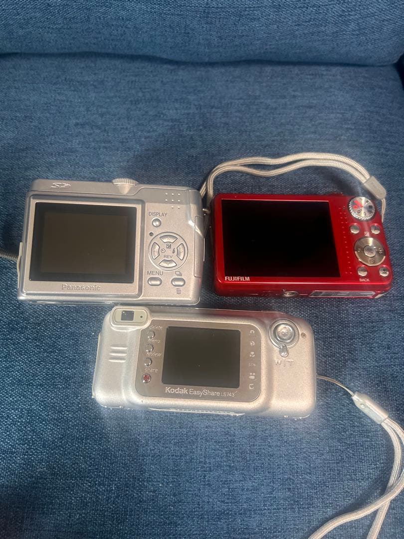 【デジカメ3点まとめ】FUJIFILM LUMIX KODAK