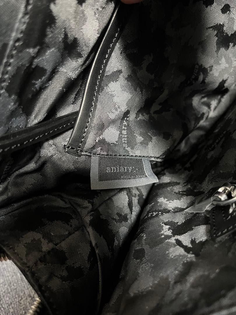 【肉や】aniary アニアリ　ビジネスバッグ　ブリーフケース